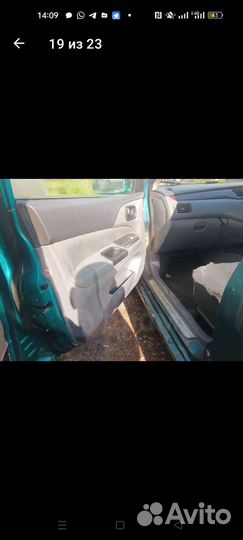 Mitsubishi Lancer 1.5 CVT, 2001, битый, 286 548 км