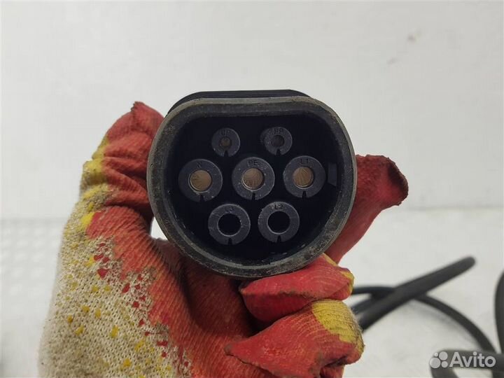 Зарядное устройство (кабель зарядный) BMW i8 201