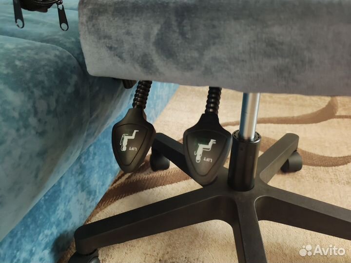 Кресло игровое Knight Wolf