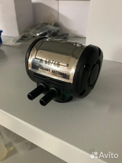 Пневматический пульсатор попарного доения