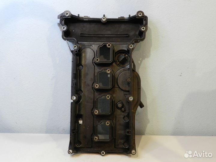 Крышка клапанная 271 Mercedes