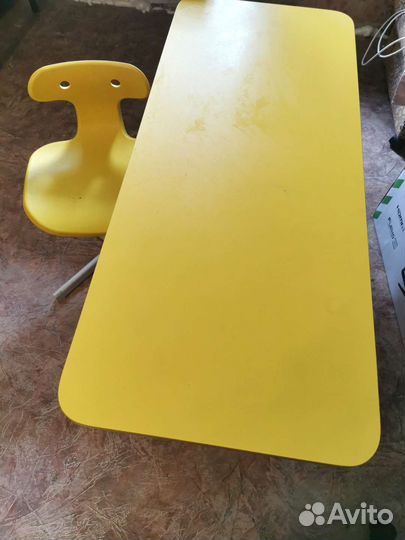 Детский стол и стул