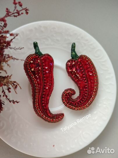 Броши ручной работы