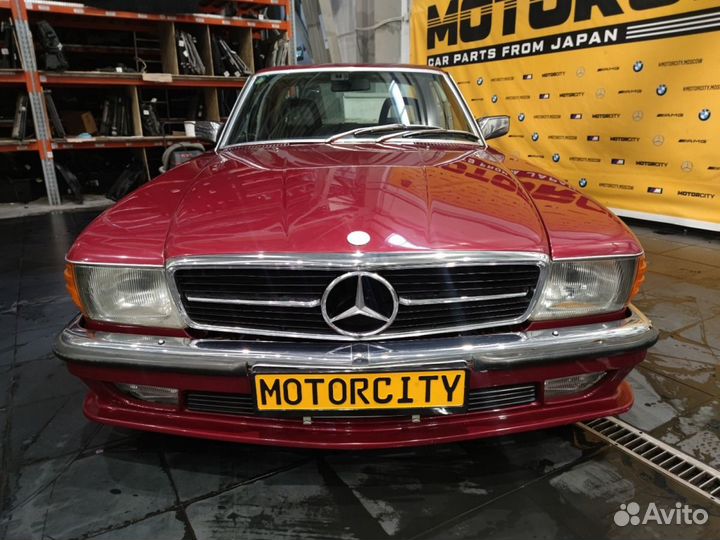 В разбор из Японии Mercedes-Benz C107 M117.982 4.5