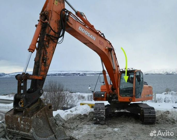 Стекло триплекс на Экскаватор гусеничный Doosan