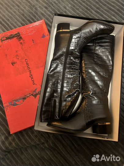 Продаю новые сапоги