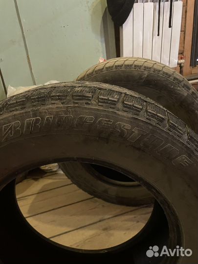 Bridgestone Blizzak Revo GZ 215/65 R16