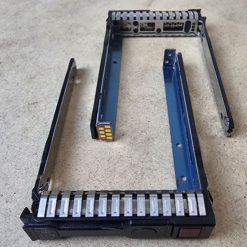 [651687-001] Салазки Для Дисков Hp 2,5" Sff 651687-001