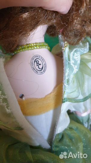 Кукла фарфоровая коллекционная