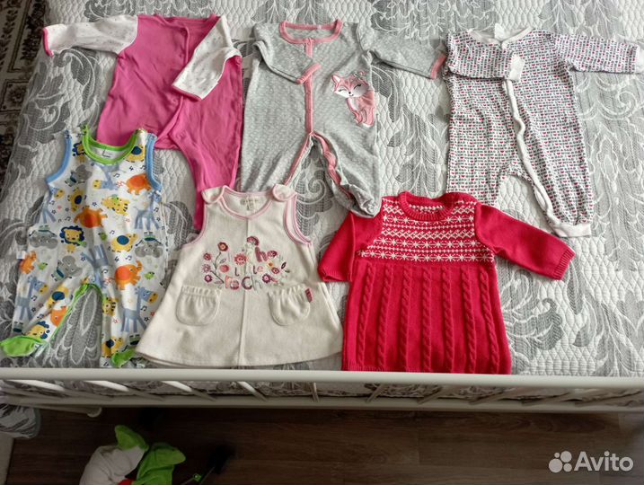 Пакет вещей 62, 68, 74 - 80; шапки до 2х-3х лет