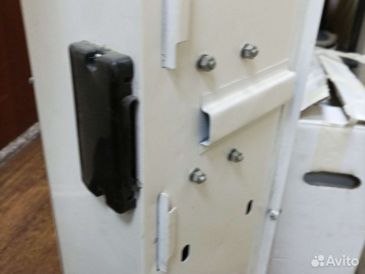 Тепловентилятор настенный б/у 380w