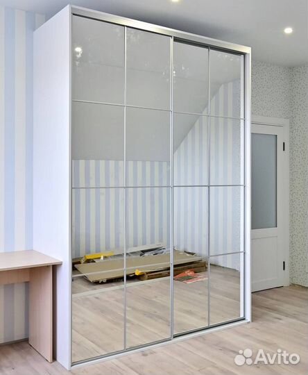 Шкаф встраиваемый