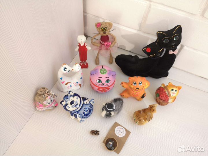 Фигурки кошек коллекционные