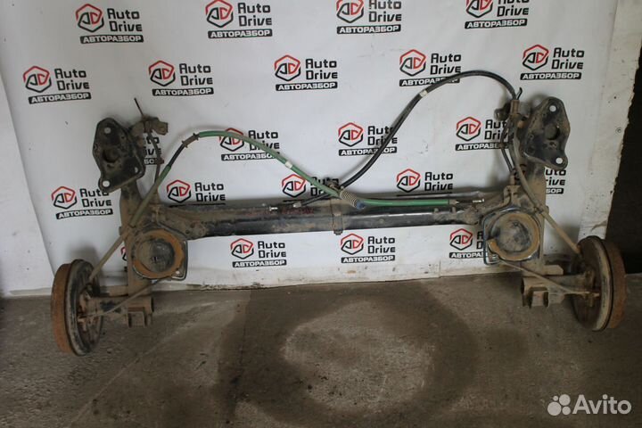 Fiat Albea балка