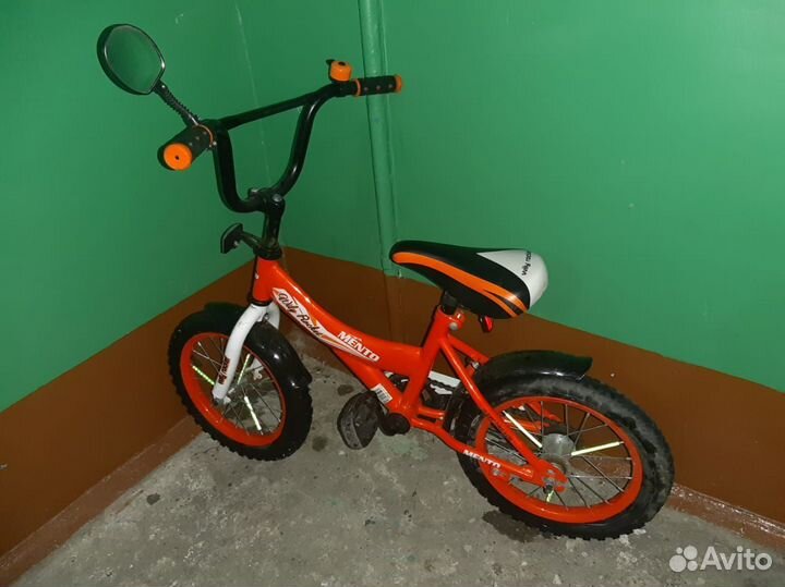 Велосипед оранжевый детский