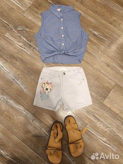 Летняя одежда для девочки 128-134 hm Benetton