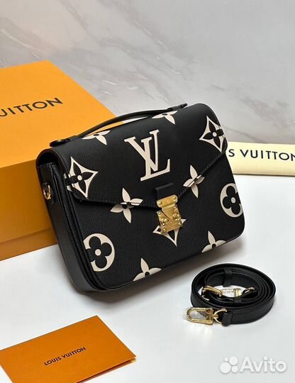Сумка Louis Vuitton Pochette Metis M45773