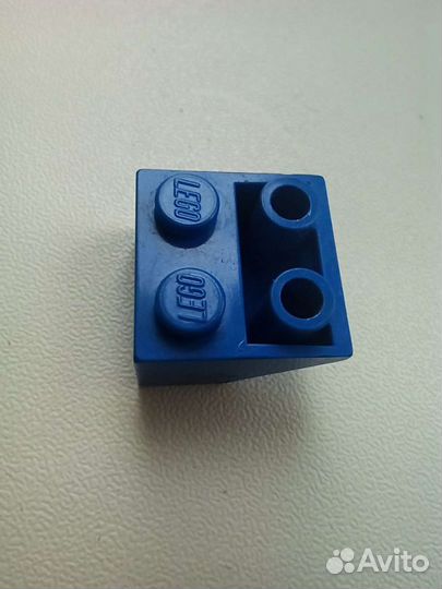 Лего деталь с заводским косяком