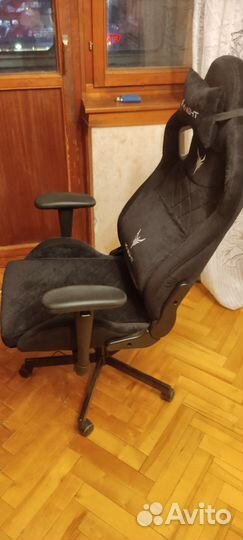 Игровое кресло knight