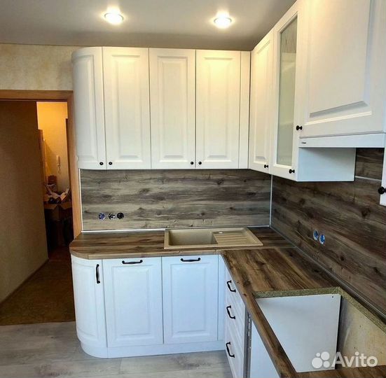 Кухни модерн