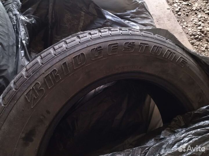 Bridgestone 613V 225/65 R17