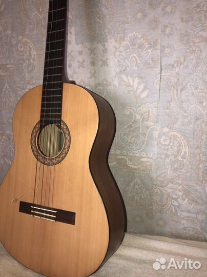 Гитара Yamaha c40m