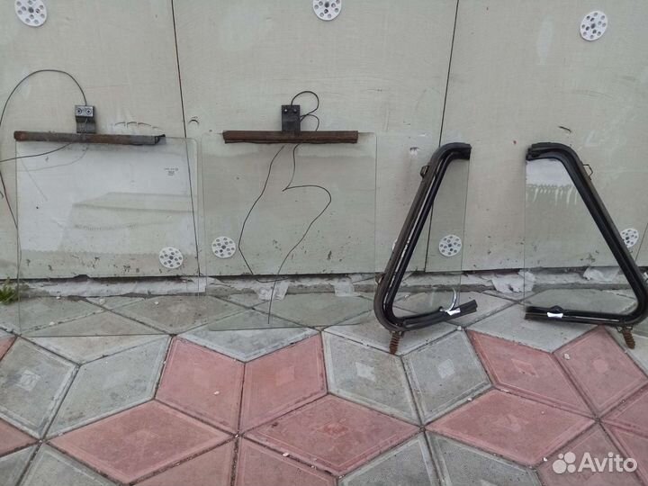 Стекло для двери УАЗ буханка