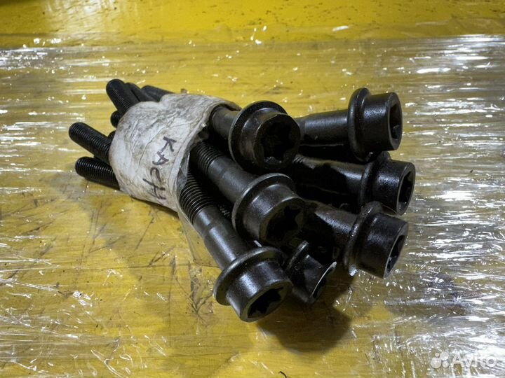 Болт ГБЦ Porsche Cayenne 955 4.5