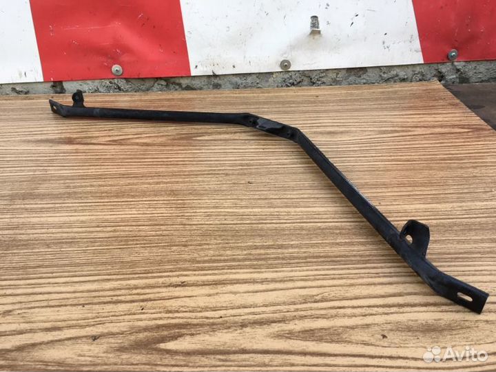 Распорка передняя BMW 5 E60 E61 2003-2009г