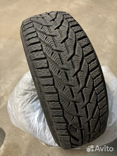 Kormoran Snow 205/55 R16 94H
