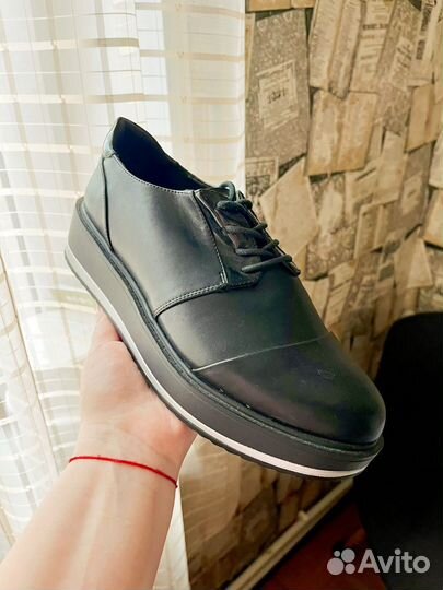 Полуботинки женские 39 размер