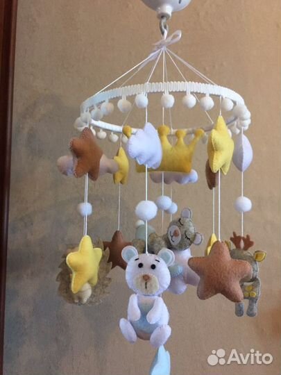 Мобиль в кроватку
