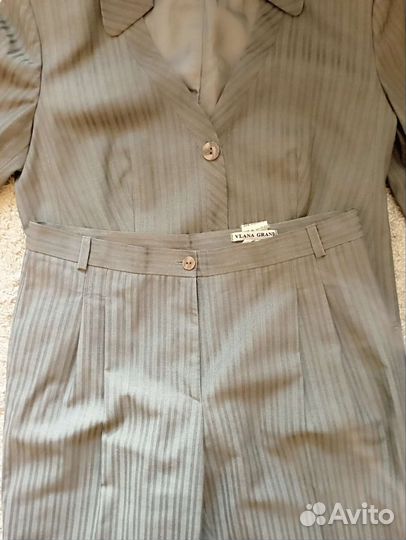 Костюм школьный