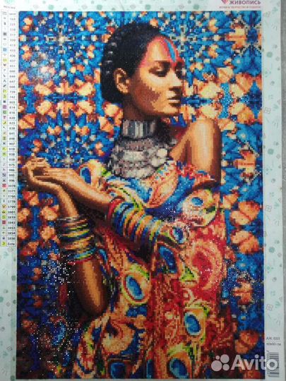 Картина из страз готовая. Иара