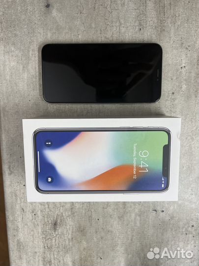 iPhone X, 256 ГБ
