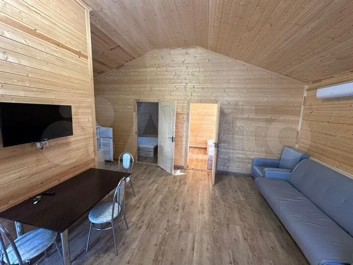 Дом 61,9 м² на участке 7,5 сот.