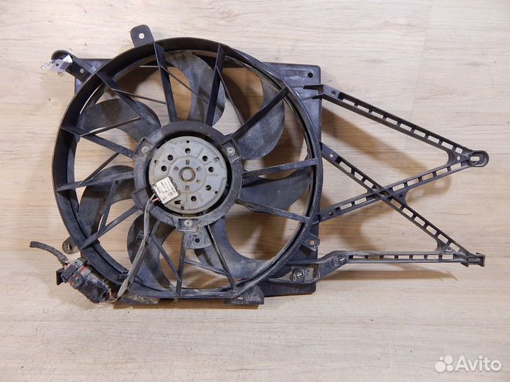 Вентилятор радиатора Opel Zafira A / Astra G