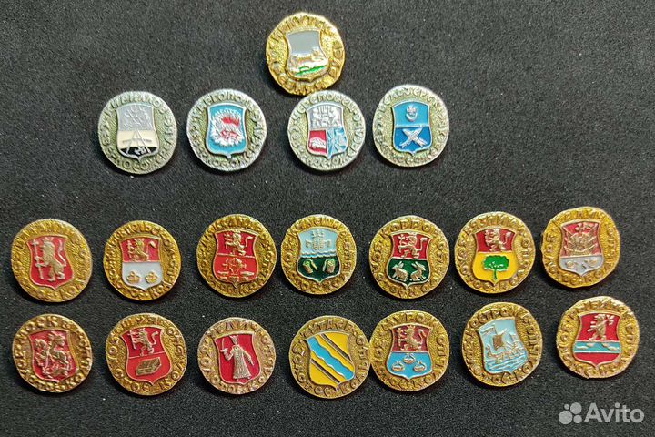 Значки с гербами