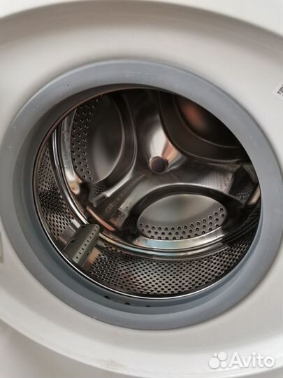 Стиральная машина б/у Hotpoint Ariston