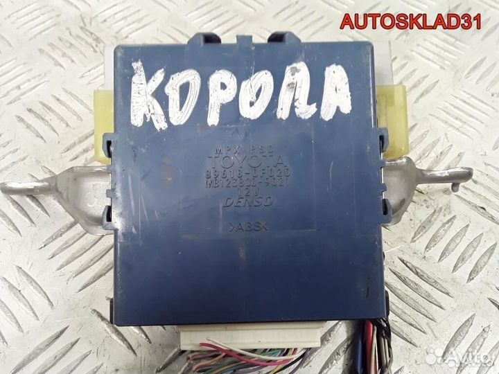Блок электронный Toyota Corolla Verso 896180F020
