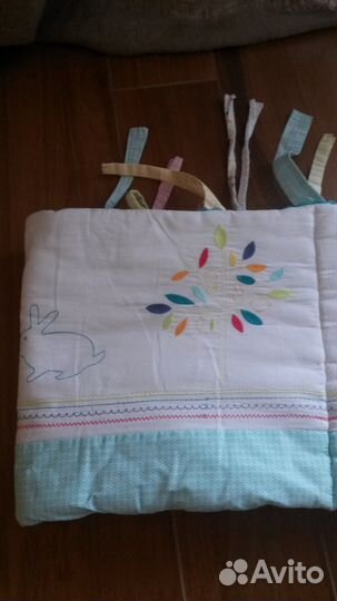 Бампер Mothercare на детскую кроватку