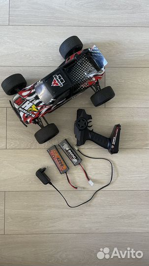 Машина на радиоуправлении Himoto