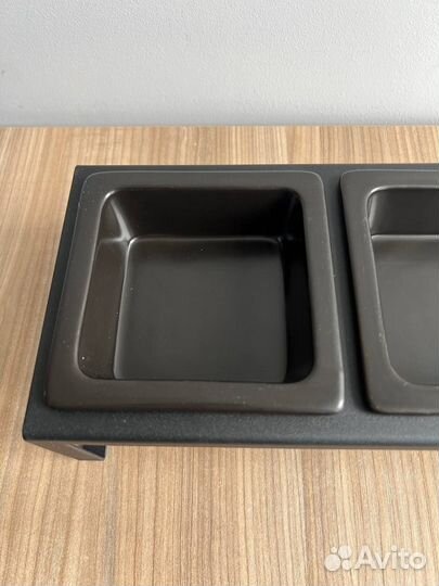 Набор из 2-х мисок на подставке для животных Yamaz