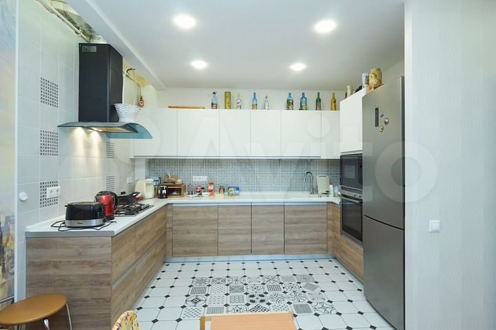 2-к. квартира, 57,6 м², 2/9 эт.