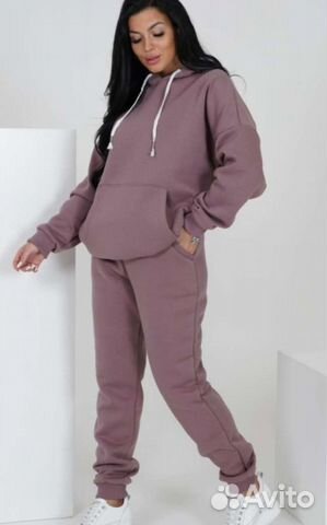 Женский спортивный костюм 48