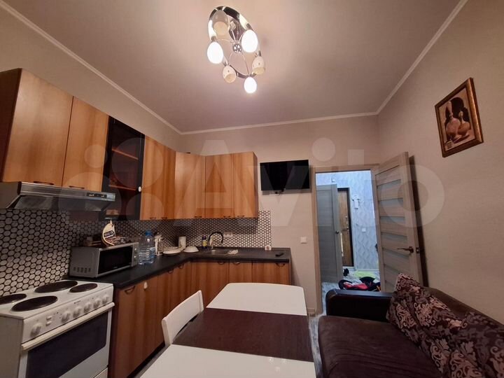 1-к. квартира, 38 м², 13/17 эт.