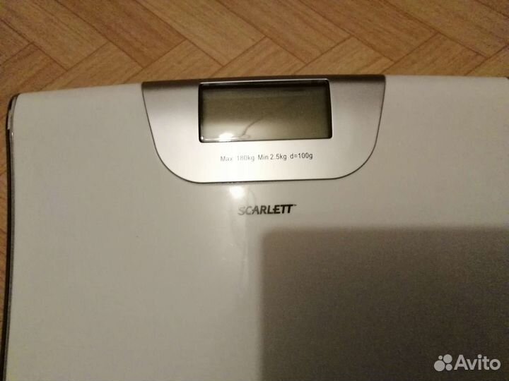 Весы напольные электронные Scarlett SC-213