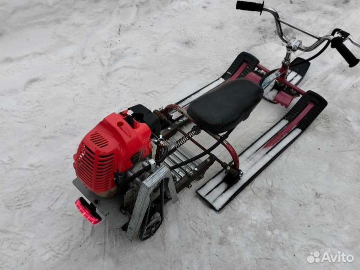 Детский снегокат с мотором