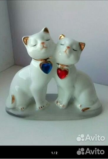 Фарфоровая статуэтка, пара котов