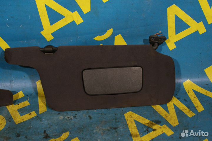 Солнцезащитный козырёк Nissan Maxima a32